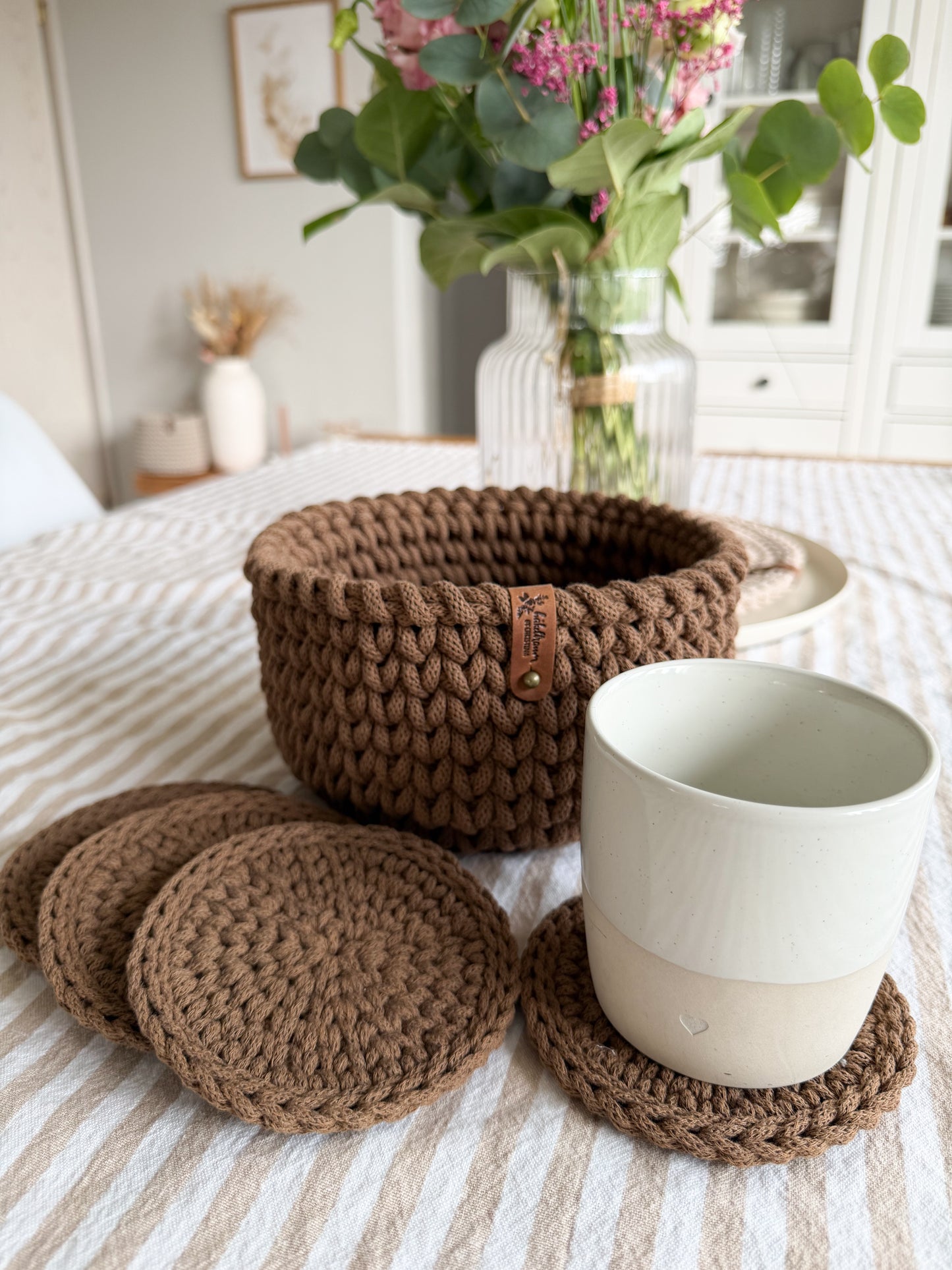 Häkelkorb + Glasuntersetzer nut brown