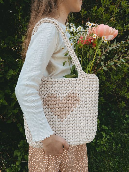 Häkeltasche "Herz" Shopper, Umhängetasche, Strandtasche,