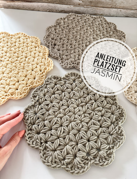 PDF "DEUTSCHE" Anleitung für ein Platzset "Jasmin" - Design von Haekeltraum_byChristina