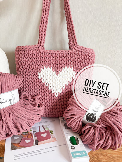 DIY Set+DEUTSCHE Anleitung für eine Tasche "Herz" - Design von Haekeltraum_byChristina