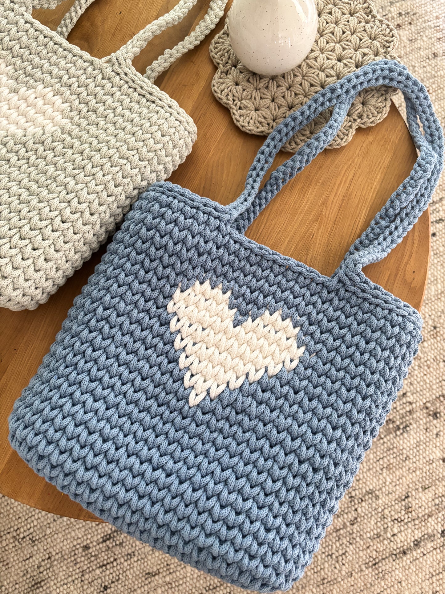 Häkeltasche "Herz" Shopper, Umhängetasche, Strandtasche,